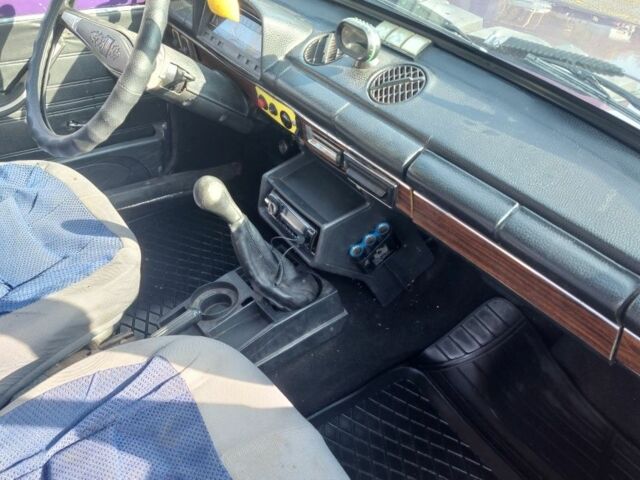 Фиолетовый ВАЗ 2101, объемом двигателя 1.3 л и пробегом 313 тыс. км за 750 $, фото 3 на Automoto.ua