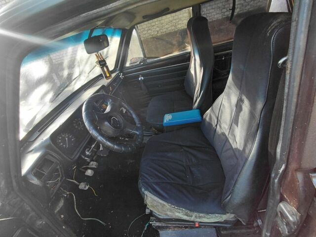 Коричневый ВАЗ 2101, объемом двигателя 0 л и пробегом 5 тыс. км за 309 $, фото 4 на Automoto.ua