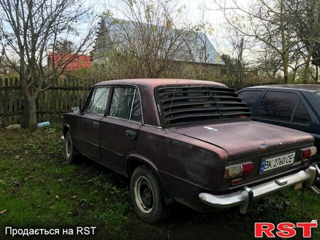 Коричневый ВАЗ 2101, объемом двигателя 1.2 л и пробегом 270 тыс. км за 300 $, фото 1 на Automoto.ua