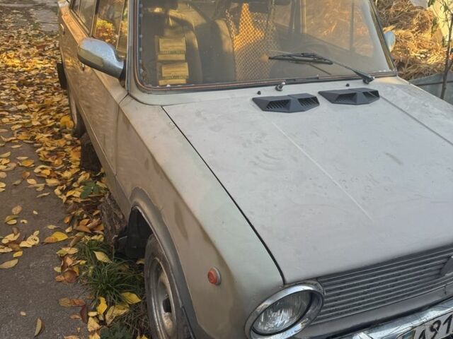 Коричневий ВАЗ 2101, об'ємом двигуна 0 л та пробігом 400 тис. км за 300 $, фото 2 на Automoto.ua