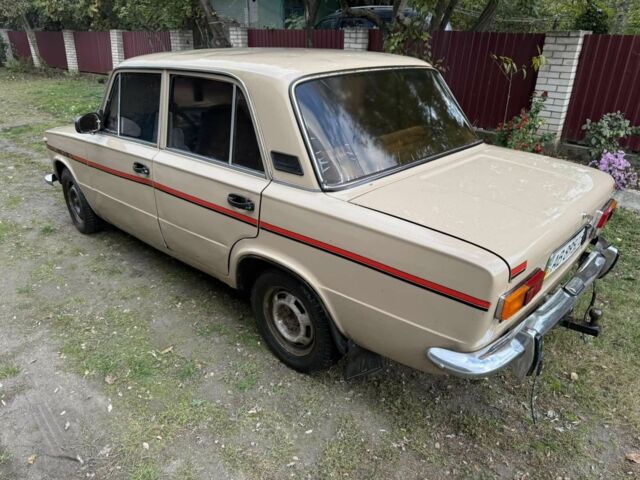 Коричневый ВАЗ 2101, объемом двигателя 1 л и пробегом 100 тыс. км за 350 $, фото 2 на Automoto.ua