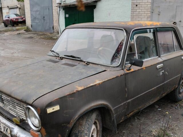 Коричневий ВАЗ 2101, об'ємом двигуна 1 л та пробігом 1000 тис. км за 350 $, фото 1 на Automoto.ua