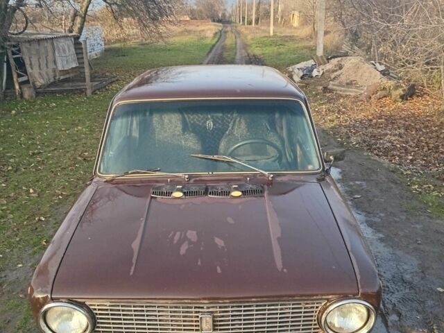 Коричневый ВАЗ 2101, объемом двигателя 1.2 л и пробегом 100 тыс. км за 475 $, фото 4 на Automoto.ua