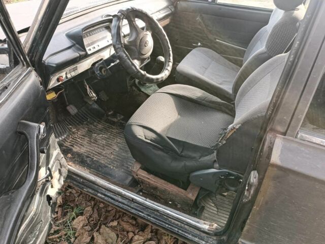 Коричневый ВАЗ 2101, объемом двигателя 0 л и пробегом 200 тыс. км за 286 $, фото 2 на Automoto.ua