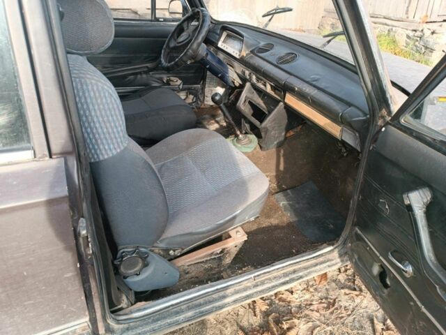 Коричневый ВАЗ 2101, объемом двигателя 0 л и пробегом 200 тыс. км за 286 $, фото 3 на Automoto.ua