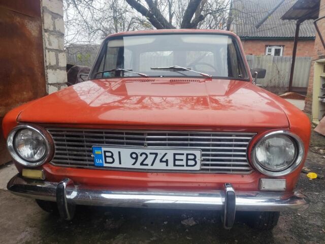 Красный ВАЗ 2101, объемом двигателя 1.2 л и пробегом 97 тыс. км за 1023 $, фото 1 на Automoto.ua