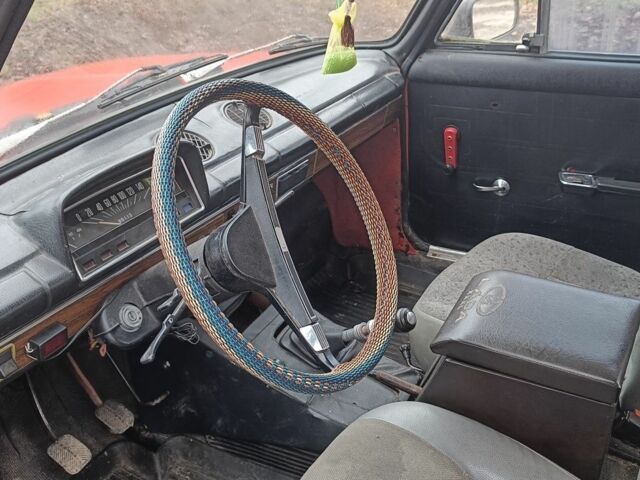 Красный ВАЗ 2101, объемом двигателя 1.3 л и пробегом 150 тыс. км за 402 $, фото 3 на Automoto.ua