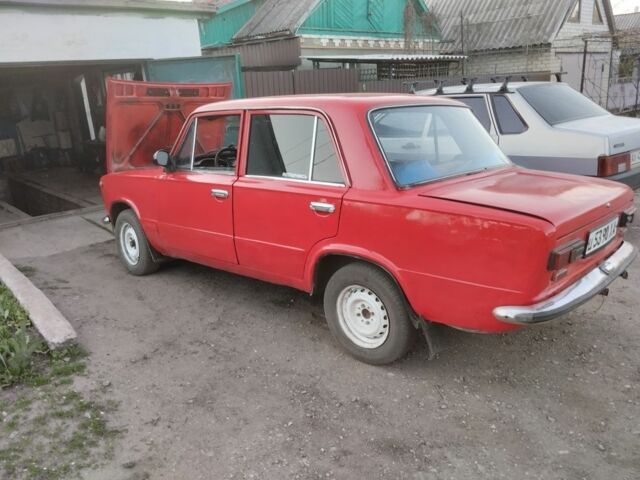 Красный ВАЗ 2101, объемом двигателя 0 л и пробегом 5 тыс. км за 650 $, фото 1 на Automoto.ua