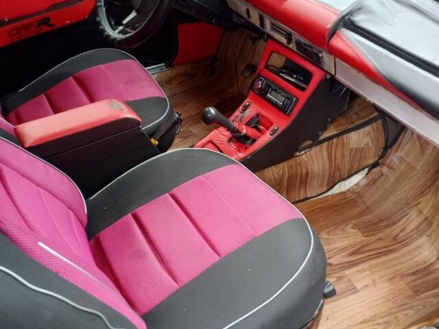 Красный ВАЗ 2101, объемом двигателя 1.2 л и пробегом 777 тыс. км за 594 $, фото 5 на Automoto.ua