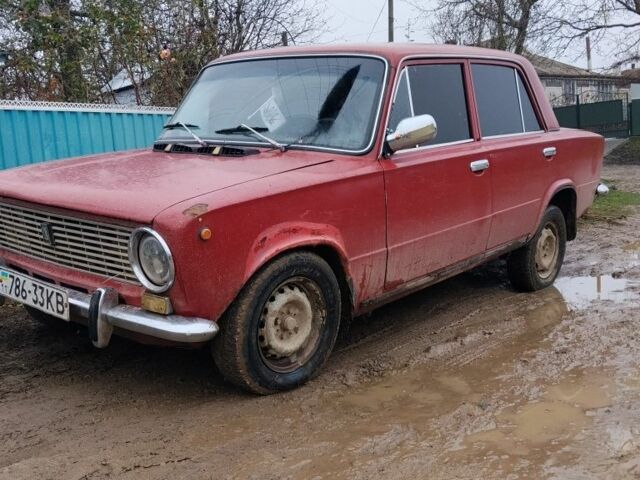 Красный ВАЗ 2101, объемом двигателя 0 л и пробегом 1 тыс. км за 355 $, фото 1 на Automoto.ua
