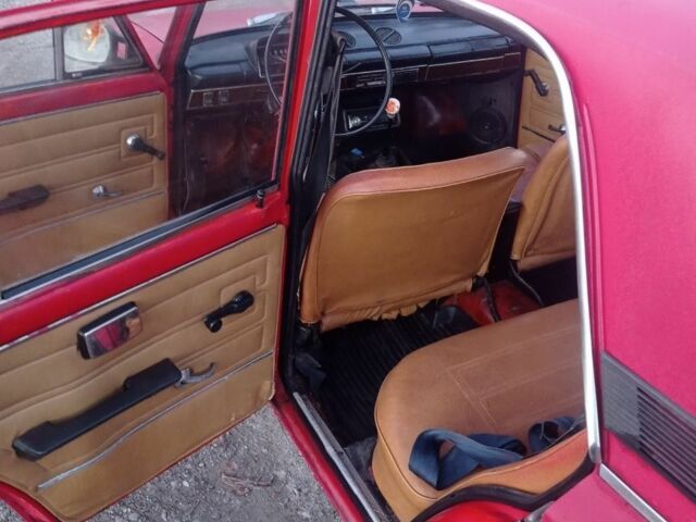 Красный ВАЗ 2101, объемом двигателя 1.3 л и пробегом 58 тыс. км за 400 $, фото 4 на Automoto.ua