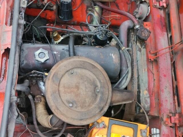 Красный ВАЗ 2101, объемом двигателя 1.3 л и пробегом 48 тыс. км за 379 $, фото 8 на Automoto.ua