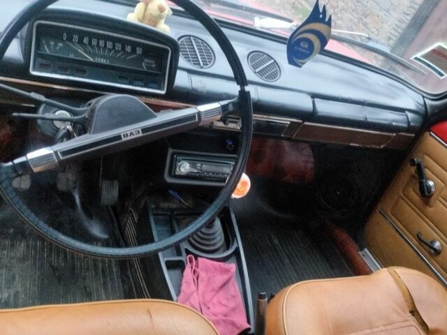 Красный ВАЗ 2101, объемом двигателя 1.3 л и пробегом 48 тыс. км за 379 $, фото 1 на Automoto.ua