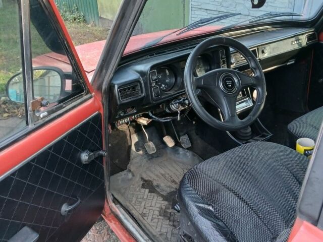Червоний ВАЗ 2101, об'ємом двигуна 1.8 л та пробігом 1 тис. км за 1000 $, фото 3 на Automoto.ua