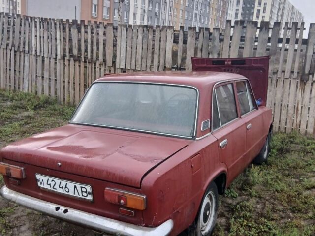 Красный ВАЗ 2101, объемом двигателя 1.3 л и пробегом 3 тыс. км за 189 $, фото 3 на Automoto.ua