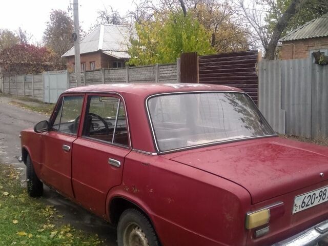 Червоний ВАЗ 2101, об'ємом двигуна 1 л та пробігом 2 тис. км за 452 $, фото 2 на Automoto.ua