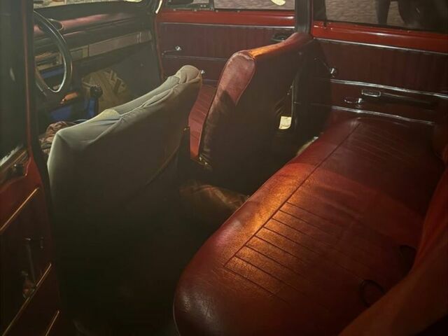 Красный ВАЗ 2101, объемом двигателя 1.2 л и пробегом 3 тыс. км за 404 $, фото 6 на Automoto.ua