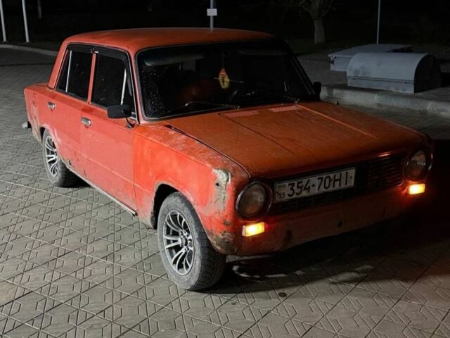 Красный ВАЗ 2101, объемом двигателя 1.2 л и пробегом 3 тыс. км за 404 $, фото 1 на Automoto.ua