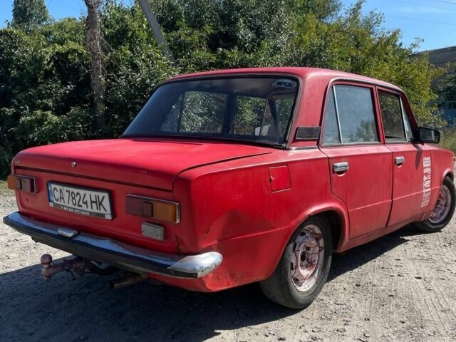 Красный ВАЗ 2101, объемом двигателя 1.2 л и пробегом 10 тыс. км за 328 $, фото 1 на Automoto.ua