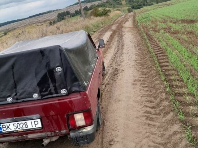 Красный ВАЗ 2101, объемом двигателя 1.6 л и пробегом 1 тыс. км за 971 $, фото 5 на Automoto.ua