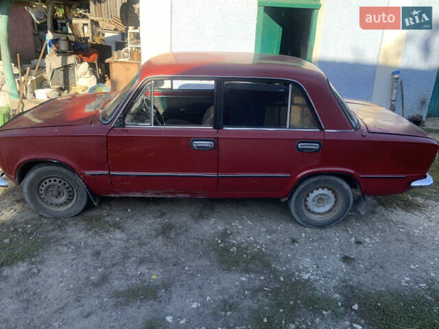 ВАЗ 2101 1971 в Хмельницком на Automoto.ua Красный ВАЗ 2101, объемом двигателя 1.4 л и пробегом 43 тыс. км за 484 $, фото 1 на Automoto.ua