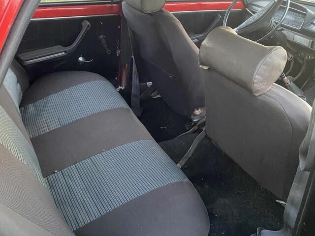 Красный ВАЗ 2101, объемом двигателя 1.5 л и пробегом 50 тыс. км за 591 $, фото 9 на Automoto.ua