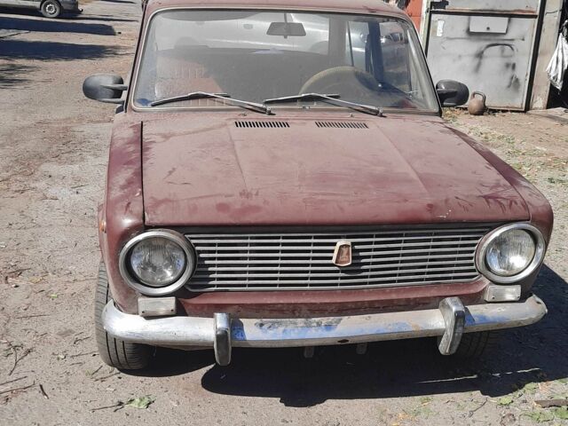 Червоний ВАЗ 2101, об'ємом двигуна 1.2 л та пробігом 19 тис. км за 800 $, фото 2 на Automoto.ua