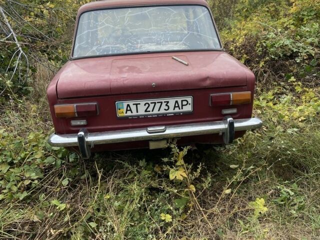 Красный ВАЗ 2101, объемом двигателя 1.2 л и пробегом 100 тыс. км за 500 $, фото 5 на Automoto.ua