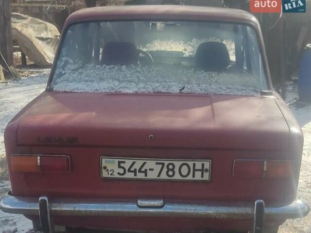 Красный ВАЗ 2101, объемом двигателя 1.3 л и пробегом 300 тыс. км за 650 $, фото 1 на Automoto.ua