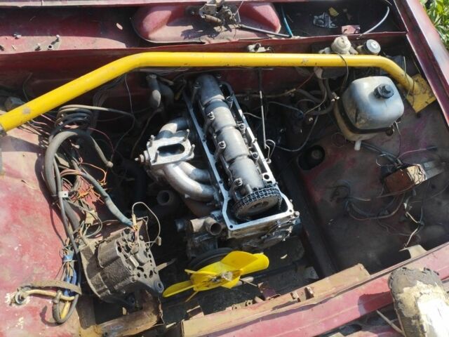 Красный ВАЗ 2101, объемом двигателя 1.2 л и пробегом 5 тыс. км за 167 $, фото 2 на Automoto.ua