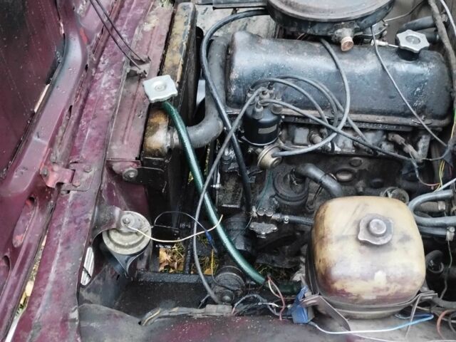 ВАЗ 2101 1972 в Шумск на Automoto.ua Красный ВАЗ 2101, объемом двигателя 1.5 л и пробегом 75 тыс. км за 262 $, фото 5 на Automoto.ua