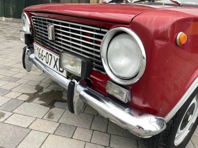 Червоний ВАЗ 2101, об'ємом двигуна 1.2 л та пробігом 68 тис. км за 1150 $, фото 4 на Automoto.ua