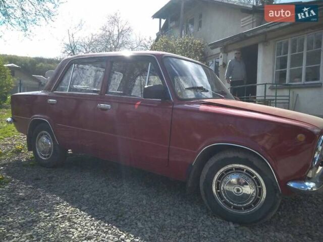 Красный ВАЗ 2101, объемом двигателя 1.1 л и пробегом 280 тыс. км за 800 $, фото 3 на Automoto.ua