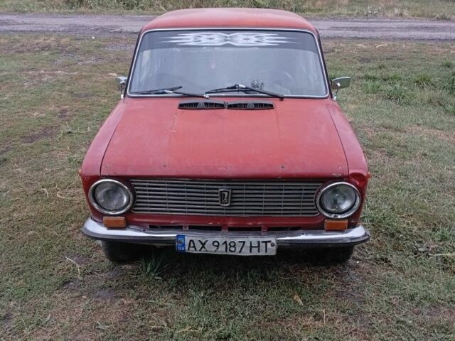 Красный ВАЗ 2101, объемом двигателя 1.2 л и пробегом 3 тыс. км за 528 $, фото 3 на Automoto.ua
