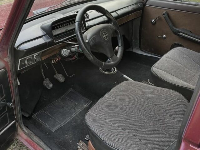 Красный ВАЗ 2101, объемом двигателя 1.2 л и пробегом 50 тыс. км за 308 $, фото 6 на Automoto.ua