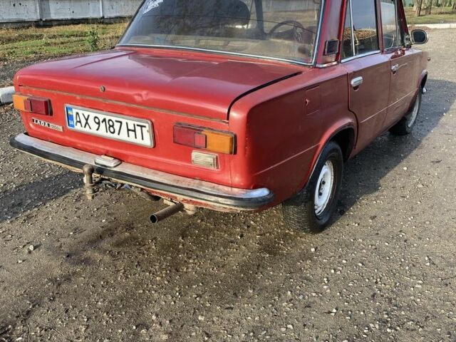 Красный ВАЗ 2101, объемом двигателя 1.2 л и пробегом 200 тыс. км за 426 $, фото 4 на Automoto.ua