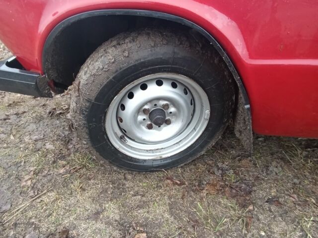 Красный ВАЗ 2101, объемом двигателя 1.2 л и пробегом 3 тыс. км за 713 $, фото 3 на Automoto.ua