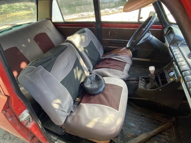 Красный ВАЗ 2101, объемом двигателя 1.3 л и пробегом 31 тыс. км за 254 $, фото 4 на Automoto.ua