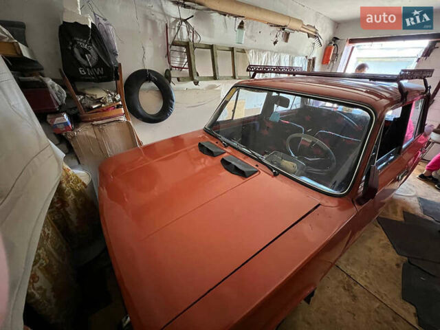 Красный ВАЗ 2101, объемом двигателя 1.2 л и пробегом 47 тыс. км за 800 $, фото 2 на Automoto.ua