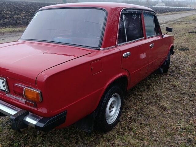 Красный ВАЗ 2101, объемом двигателя 1.2 л и пробегом 3 тыс. км за 713 $, фото 2 на Automoto.ua