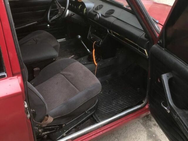 Червоний ВАЗ 2101, об'ємом двигуна 1 л та пробігом 50 тис. км за 900 $, фото 3 на Automoto.ua