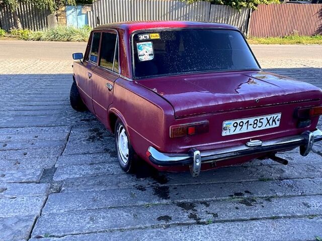 Красный ВАЗ 2101, объемом двигателя 1.7 л и пробегом 123 тыс. км за 650 $, фото 1 на Automoto.ua