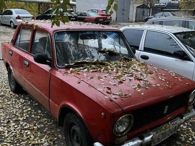 Червоний ВАЗ 2101, об'ємом двигуна 1.3 л та пробігом 178 тис. км за 300 $, фото 2 на Automoto.ua