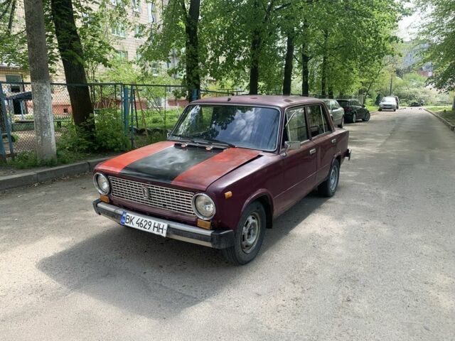 Красный ВАЗ 2101, объемом двигателя 1.2 л и пробегом 60 тыс. км за 550 $, фото 5 на Automoto.ua