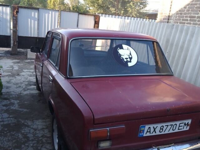 Красный ВАЗ 2101, объемом двигателя 1.2 л и пробегом 3 тыс. км за 608 $, фото 2 на Automoto.ua