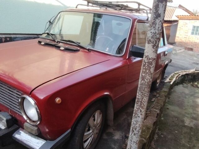 Красный ВАЗ 2101, объемом двигателя 0 л и пробегом 99 тыс. км за 400 $, фото 7 на Automoto.ua