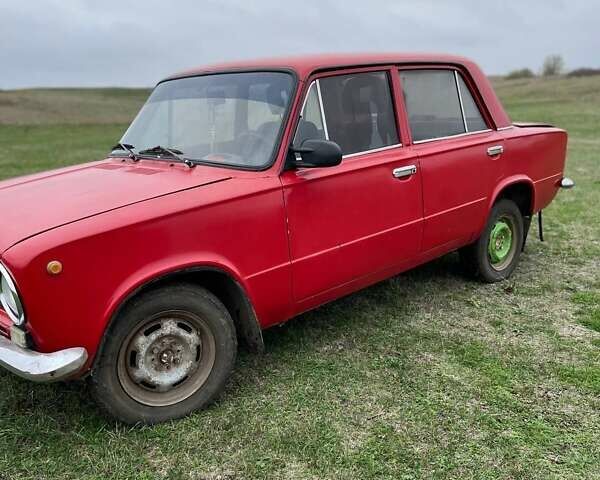 Червоний ВАЗ 2101, об'ємом двигуна 1.2 л та пробігом 47 тис. км за 700 $, фото 2 на Automoto.ua