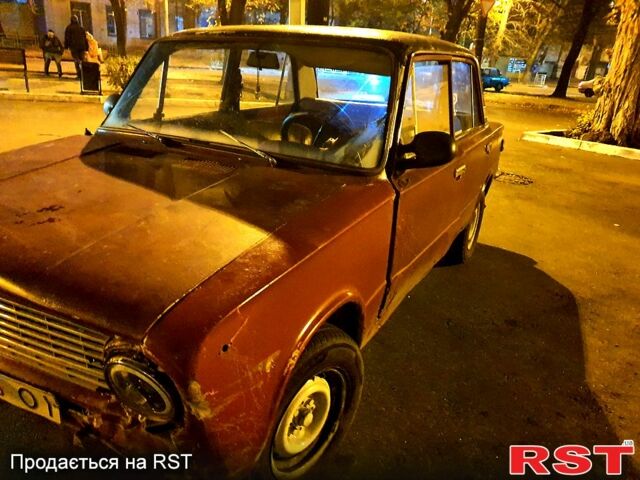 Червоний ВАЗ 2101, об'ємом двигуна 1.2 л та пробігом 0 тис. км за 350 $, фото 4 на Automoto.ua