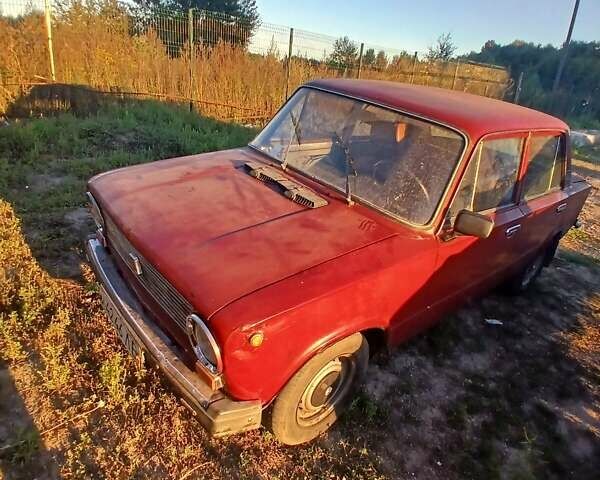 Красный ВАЗ 2101, объемом двигателя 1.2 л и пробегом 28 тыс. км за 410 $, фото 1 на Automoto.ua
