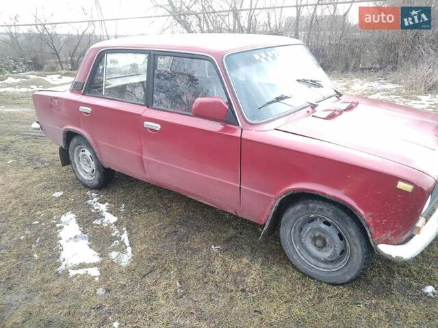 Красный ВАЗ 2101, объемом двигателя 0 л и пробегом 100 тыс. км за 603 $, фото 2 на Automoto.ua